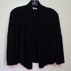 Cyrus black cropped drape cardigan with 3/4 length sleeves women's size large